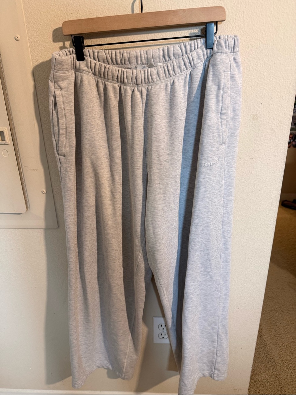 SKIMS Gray Lounge Sweatpants Women’s Size XL Heather Gray Wide Leg